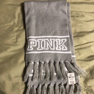 NWT Victoria’s Secret PINK Scarf